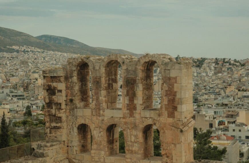 What would the philosoph Anaximenes would say about the metaverse if we ask for an interview about the metaverse. What would he or her tell us about the positive and negative aspects.