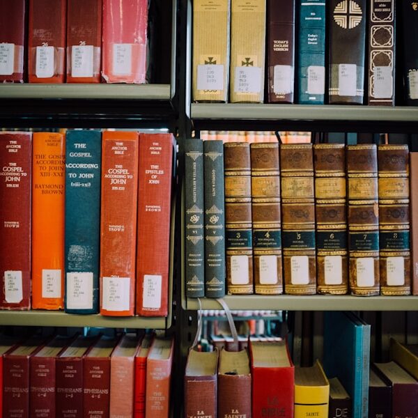 AI-powered Legal Advice: Contract Analysis, Automated Legal Precedent Research & Case Evaluation Assistance