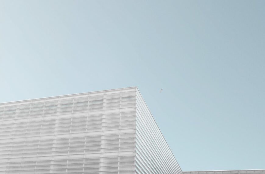 Exploring Utherverse VWW Client